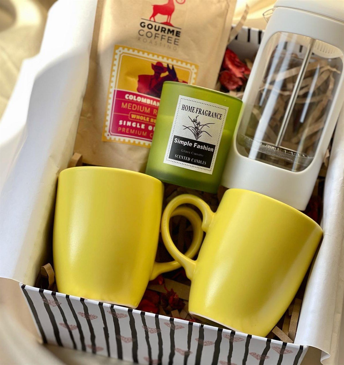 Sarı 2'li bulut Kupa French Press Filtre Kahve Ve Kokulu Mum SetgiftmodaGmhs100746