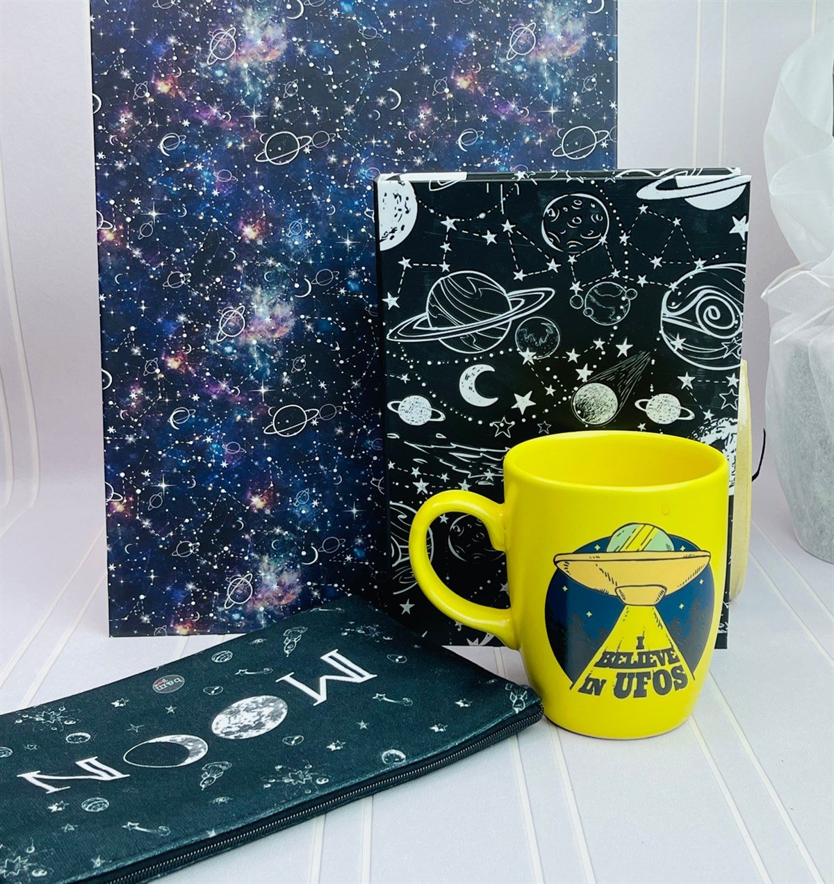 Galaxy Tasarımlı Sekreterlik Moon Kalemlik Saturn Ay Yıldız Defter Ve Ufo 9 Cm Kupa SetgiftmodaGmhs101212