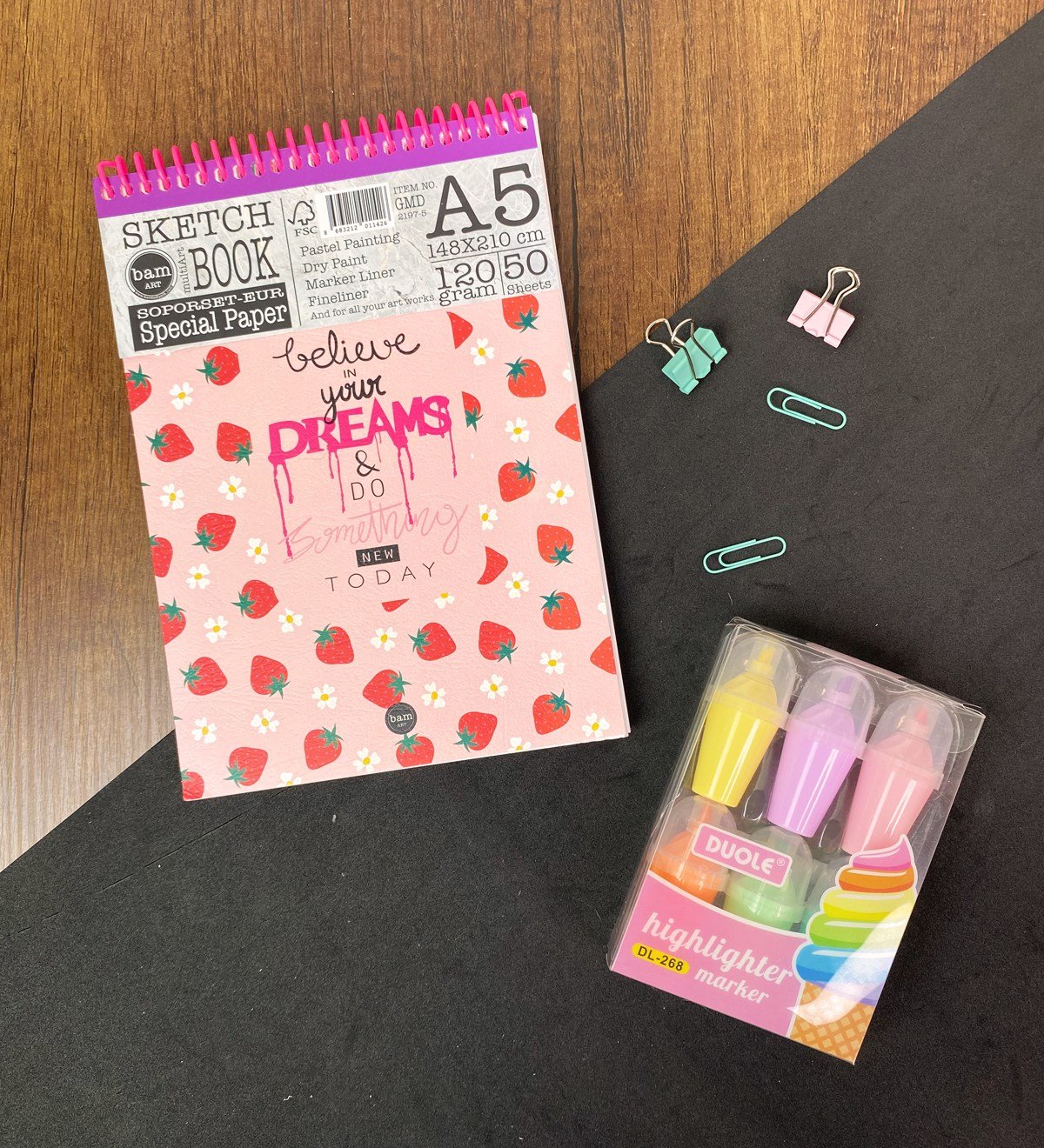 A5 Sketch Book Eskiz Defteri Ve 6'lı Cup Dondurma Keçeli KalemgiftmodaGmhs101793-Believe-In-Your-Dreams