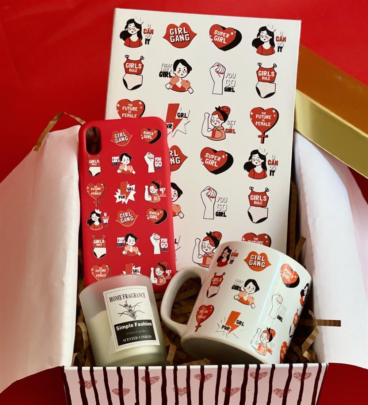  Iphone Telefon Kılıflı Girl Gang Tasarımlı Kadınlara Özel Hediye SetiGiftmodaGmhs100451