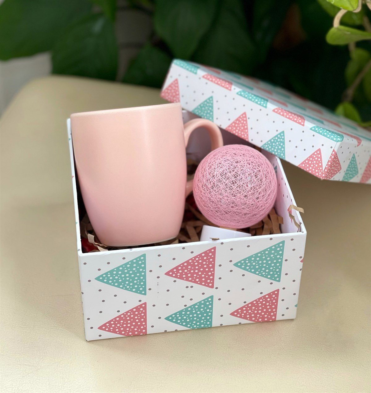 Özel Kutulu Pembe Bulut Kupa ve Hasır Lamba Mini Hediye SetigiftmodaGmhs100833