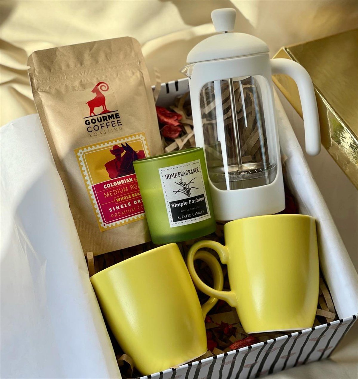 Sarı 2'li bulut Kupa French Press Filtre Kahve Ve Kokulu Mum SetgiftmodaGmhs100746