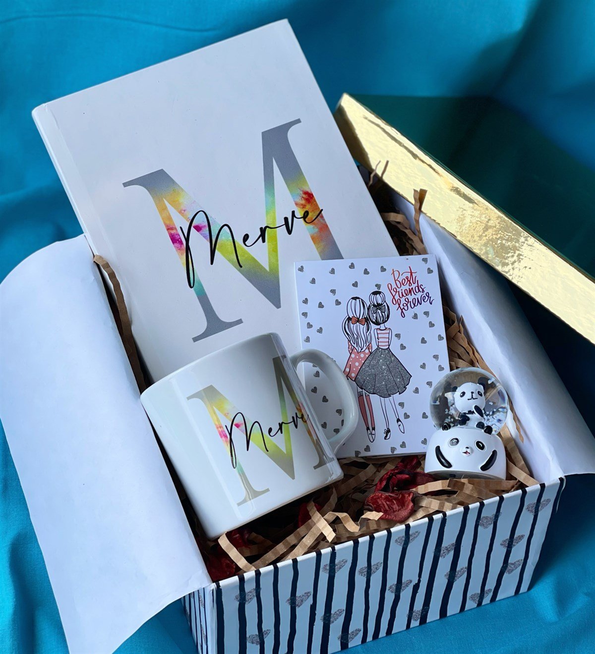 Kişiye Özel Harfli Ajanda Kupa Best Friends Mini Albüm Ve Panda Kar Küresi Hediye SetigiftmodaGmhs100646