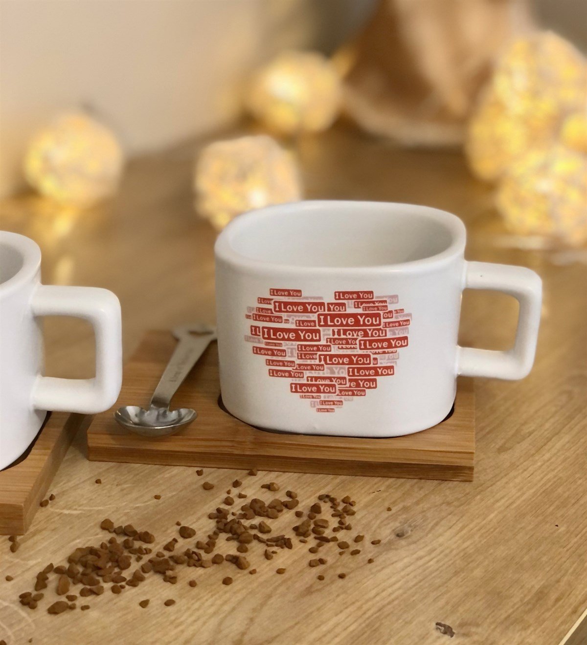 I Love You Tasarımlı 2'li Ahşap Standlı Kupa SetGiftmodaGmhs100002