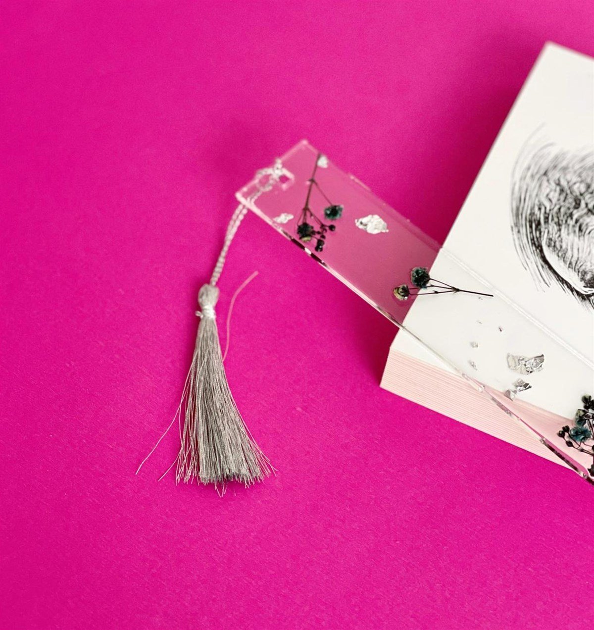 Özel Gerçek Kurutulmuş Yeşil Çiçekli Şeffaf Epoksi Kitap AyracıgiftmodaGman100014