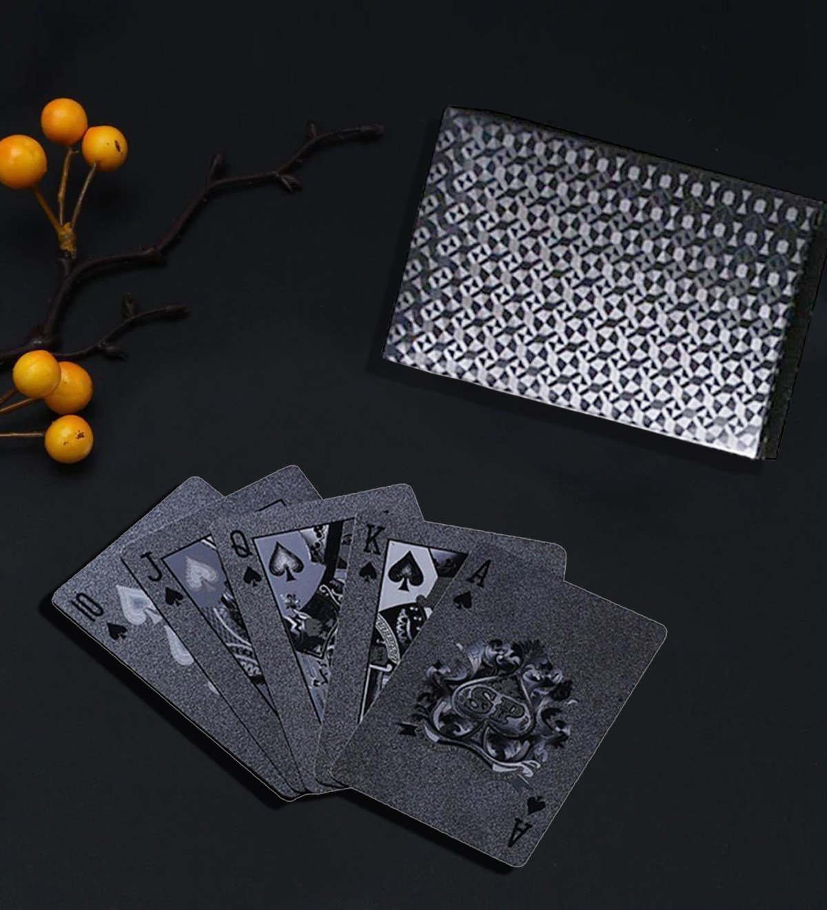 Siyah Kaplama İskambil Oyun KartıgiftmodaGM-4076	