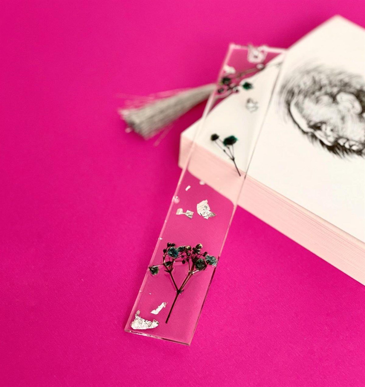 Özel Gerçek Kurutulmuş Yeşil Çiçekli Şeffaf Epoksi Kitap AyracıgiftmodaGman100014