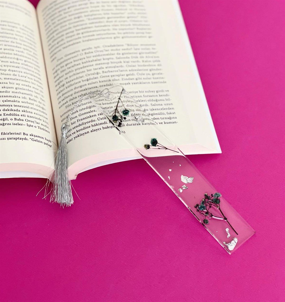 Özel Gerçek Kurutulmuş Yeşil Çiçekli Şeffaf Epoksi Kitap AyracıgiftmodaGman100014