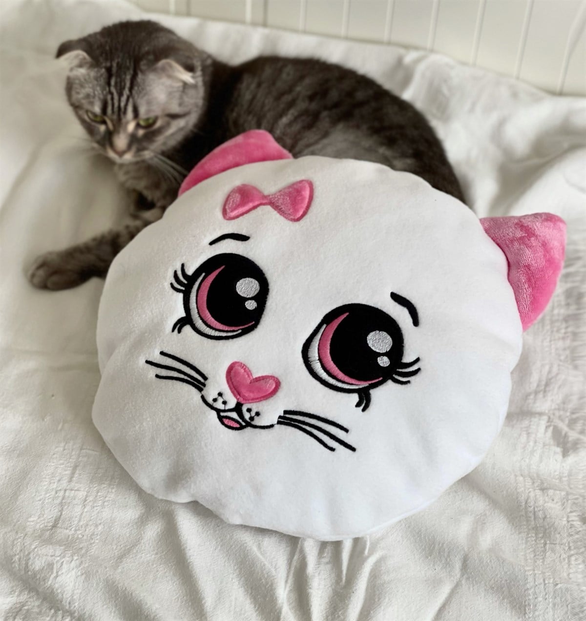 Sevimli Pembe Kedi Tasarımlı Peluş Yastık  Ve Kupa SetGiftmodaGmhs100817-Gmy100015
