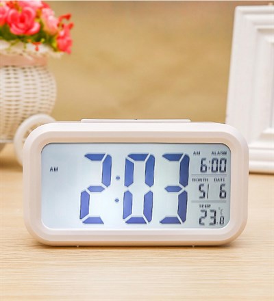 Işıklı ve Termometreli Dijital Masa Saati