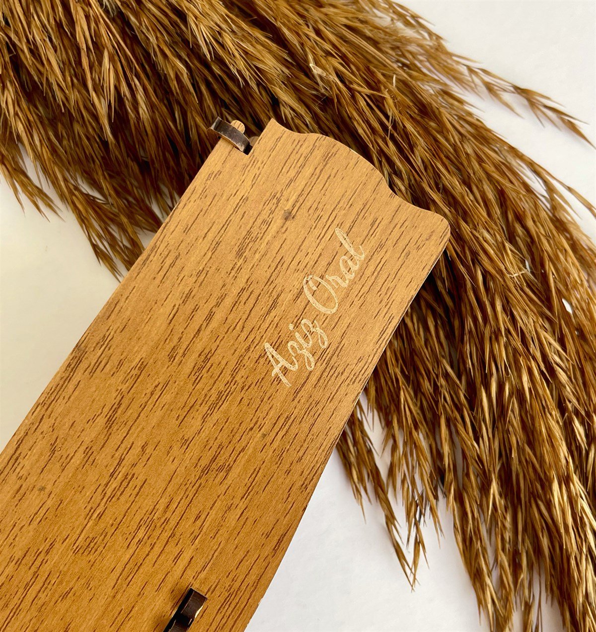 Kişiye Özel Ahşap Kutusunda Roller Tükenmez KalemGiftmodaGmkm100012