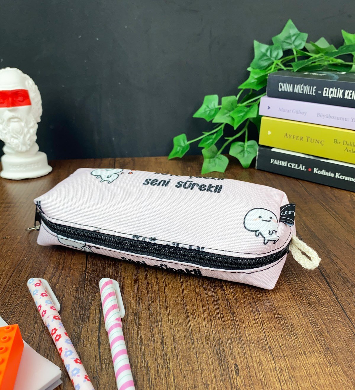 Sütü Çilekli Seni Sürekli Tasarımlı Sosis KalemlikgiftmodaGmklm100154