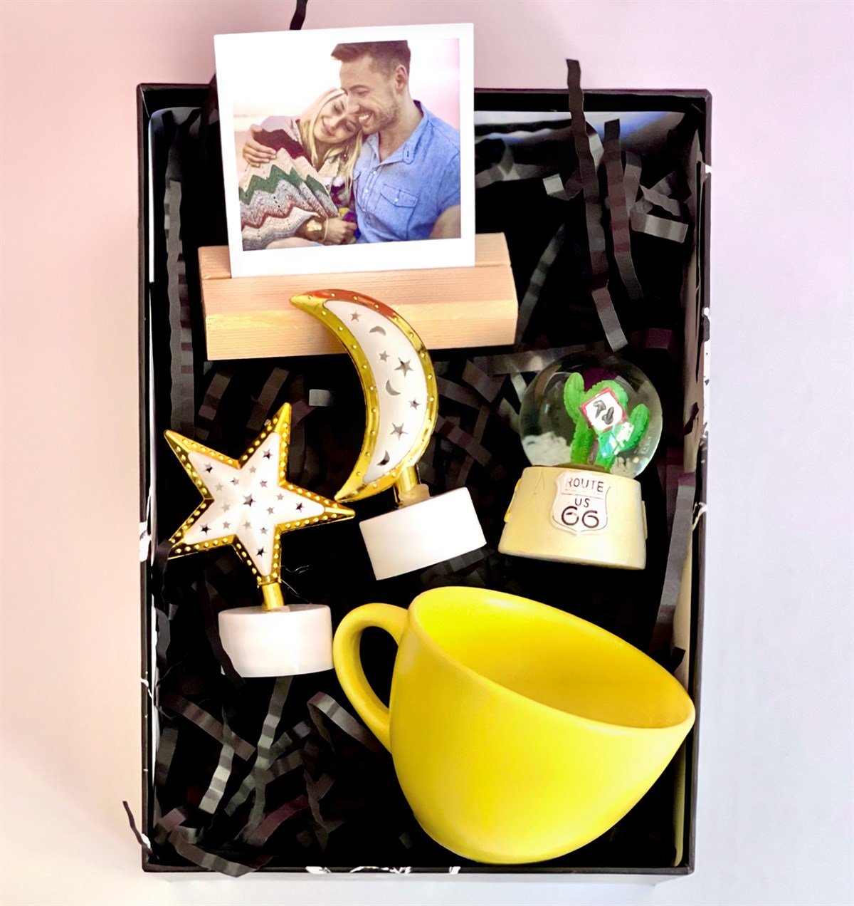 Kişiye Özel Fotoğraflı 6 cm Kupa Mini Kar Küresi Ahşap Fotoğraf Tutucu ve Ay-Yıldız Lamba GiftmodaGmhs101107