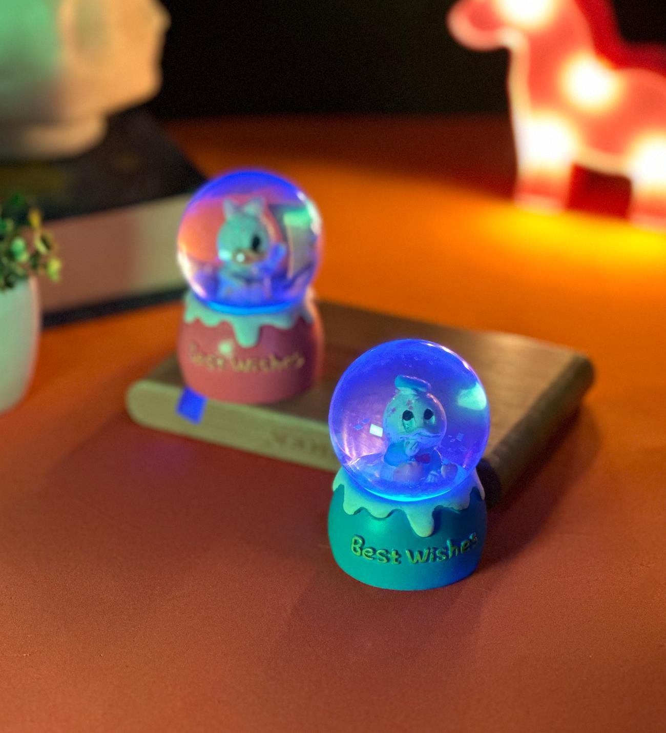 Sevimli Ördek Tasarımlı Işıklı Mini Kar KüresigiftmodaBM-1017