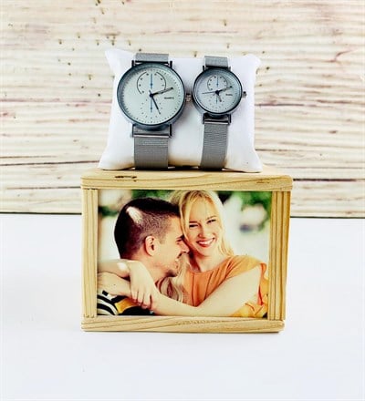 Kişiye Özel Ahşap Kutusunda Gümüş Hasır Metal Kordon Çift Saati