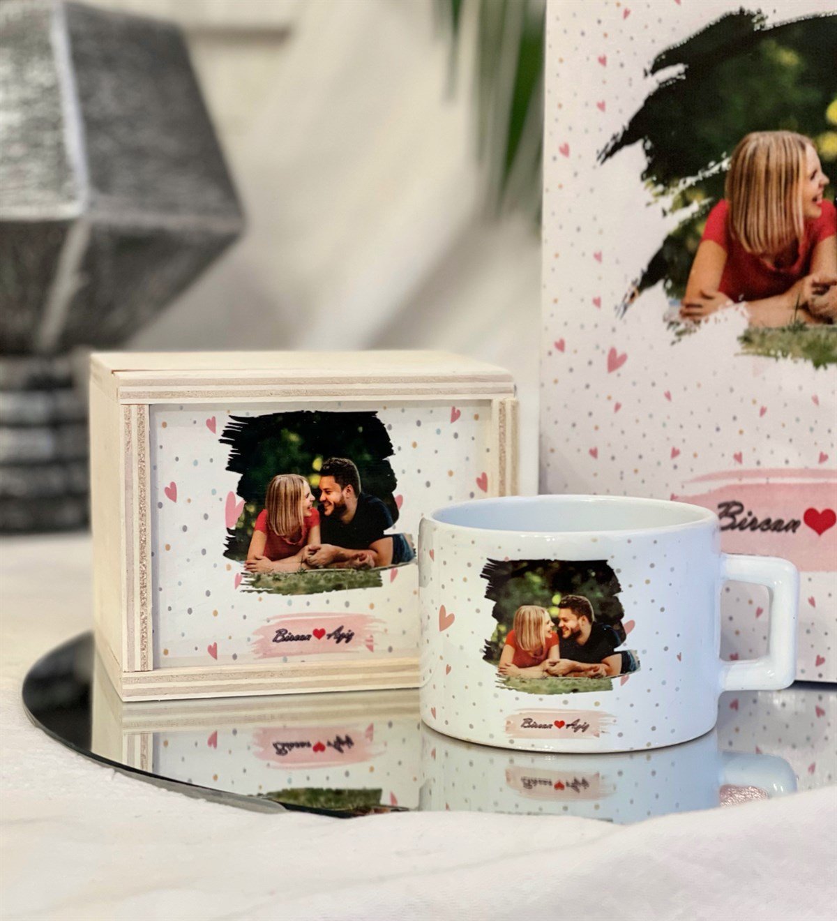 Kişiye Özel Aşk Tasarımlı Kutulu Kupa Ve Tarihsiz Ajanda SetGiftmodaGmhs100115