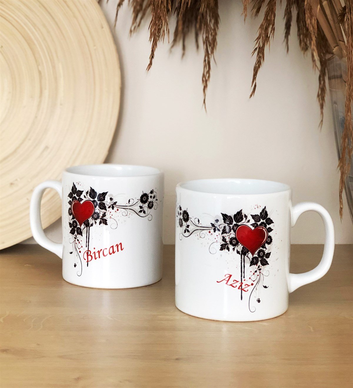 Kişiye Özel Çiçekli Kalp Tasarımlı 2'li Sevgili Kupa BardakGiftmodaGMK6201