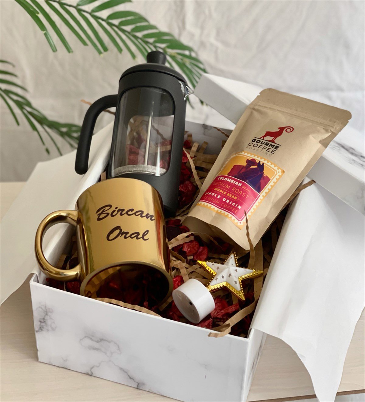 Kişiye Özel Gold Kupa French Press & Filitre Kahve Sevgiliye Hediye SetiGiftmoda Gmhs100346
