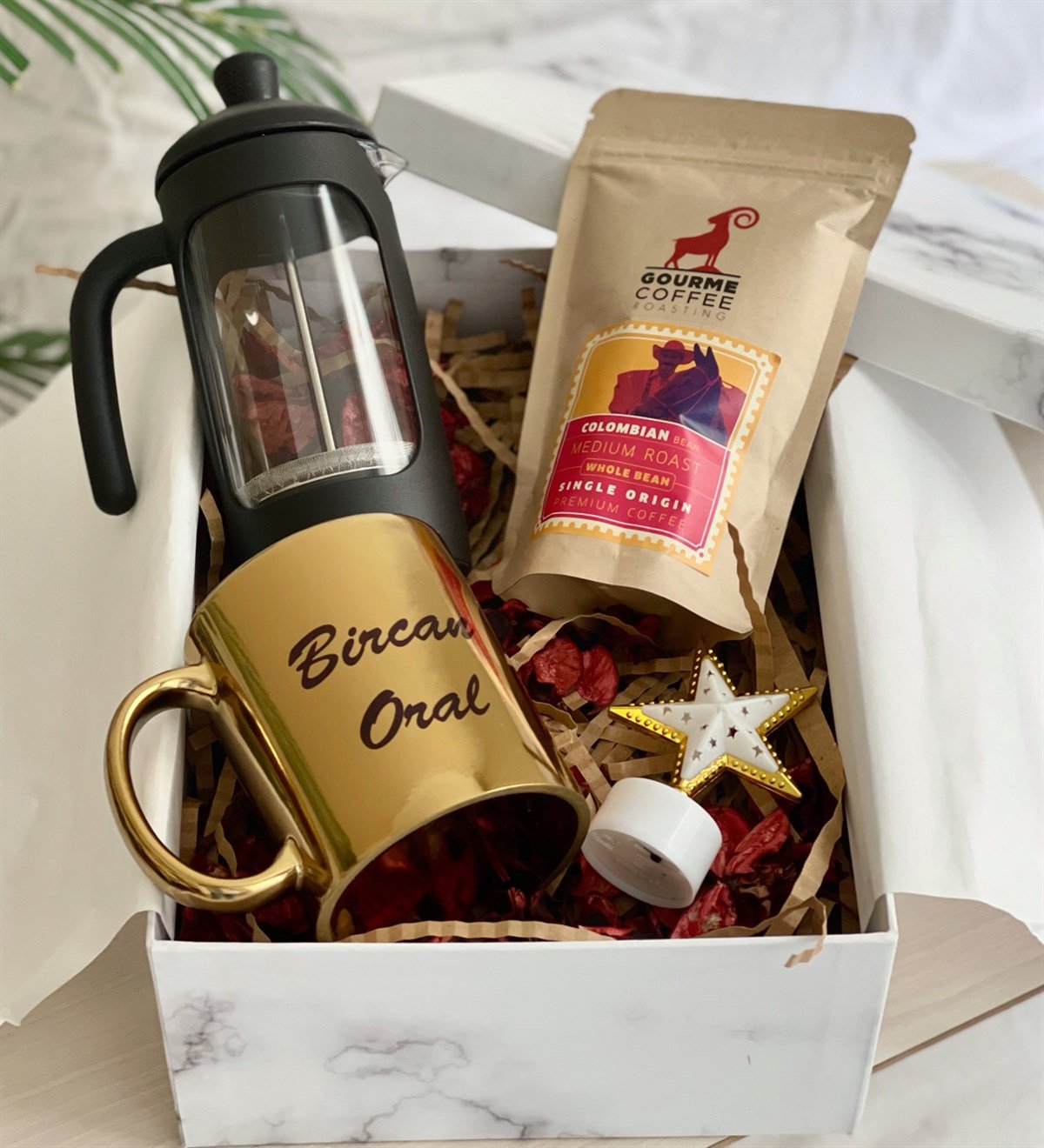 Kişiye Özel Gold Kupa French Press & Filitre Kahve Sevgiliye Hediye SetiGiftmoda Gmhs100346