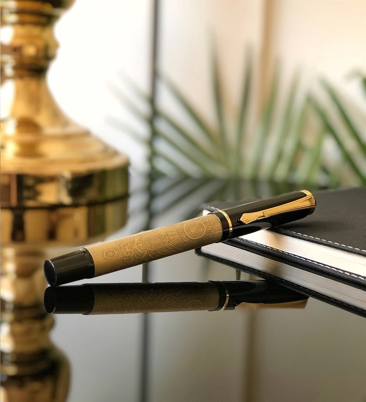 Kişiye Özel Kabartmalı Osmanlı Tuğralı Kalem Ve Deri Hatıra Defteri SetiGiftmodaosmanli-Kabartmali-kalem-defter