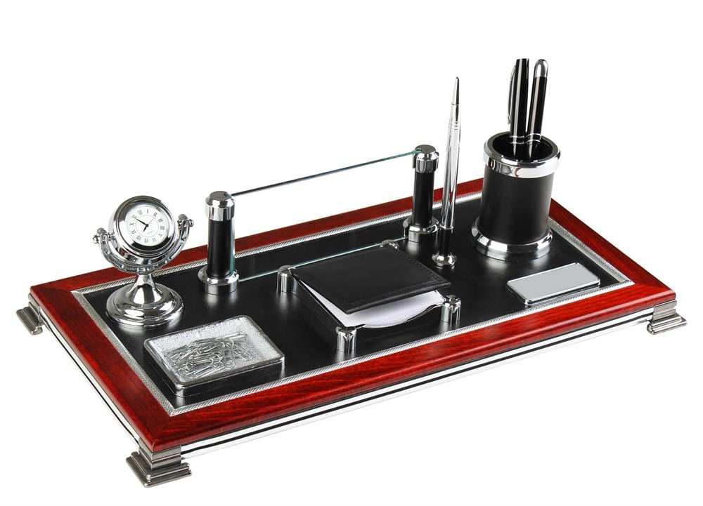 Kişiye Özel Kayın Ağacından Hazırlanmış Masa Üstü İsimlik SetiGiftmodaLD-3500