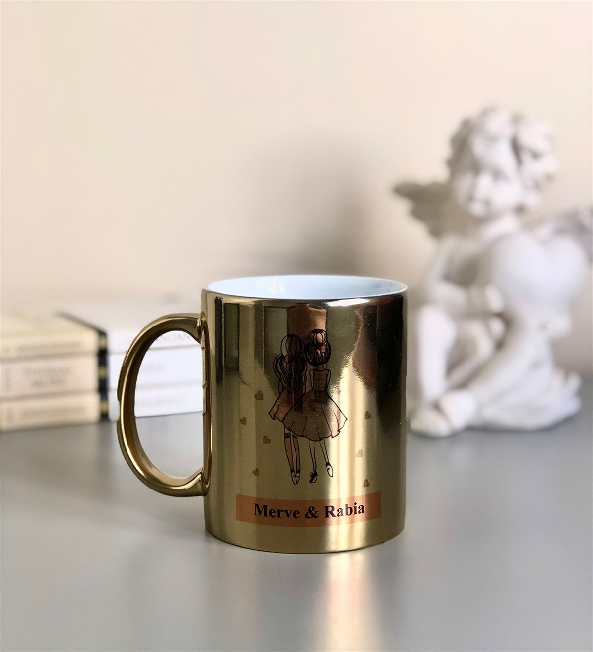 Kişiye Özel Kız Kardeş Tasarımlı Gold Kupa GiftmodaKO-Kız-Kardeş-Gold-Kupa