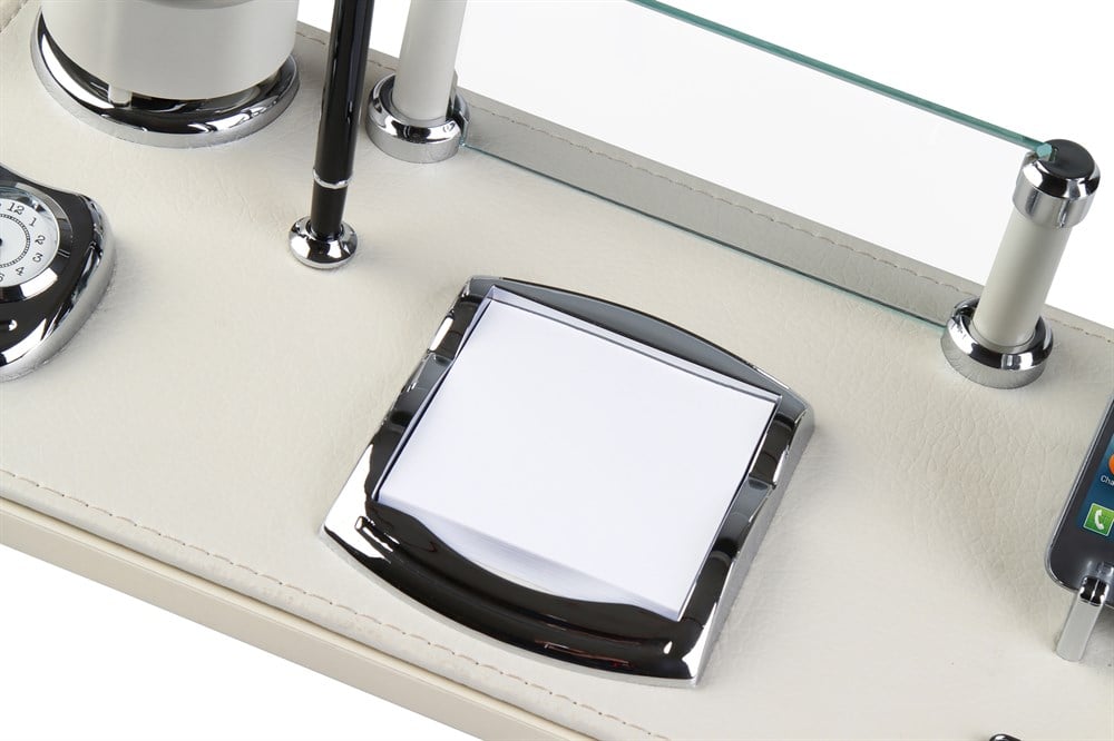 Kişiye Özel Krem Renk Deri Masa SetiGiftmodaPRZ-6031