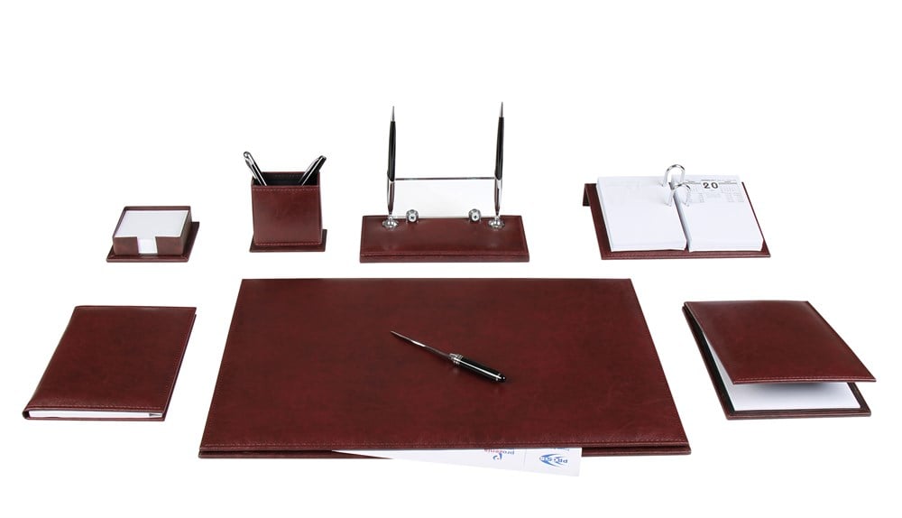 Kişiye Özel Kristal İsimlikli Bordo Renk Deri Sümen TakımıGiftmodaPRZ-1507