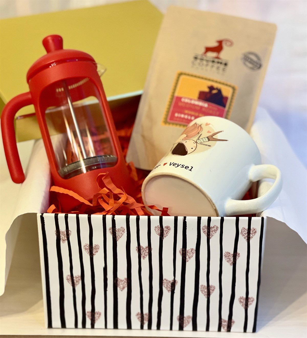 Kişiye Özel Ölümsüz Aşıklar French Press & Filtre Kahveli Sevgiliye Hediye SetiGiftmodaGmhs100185