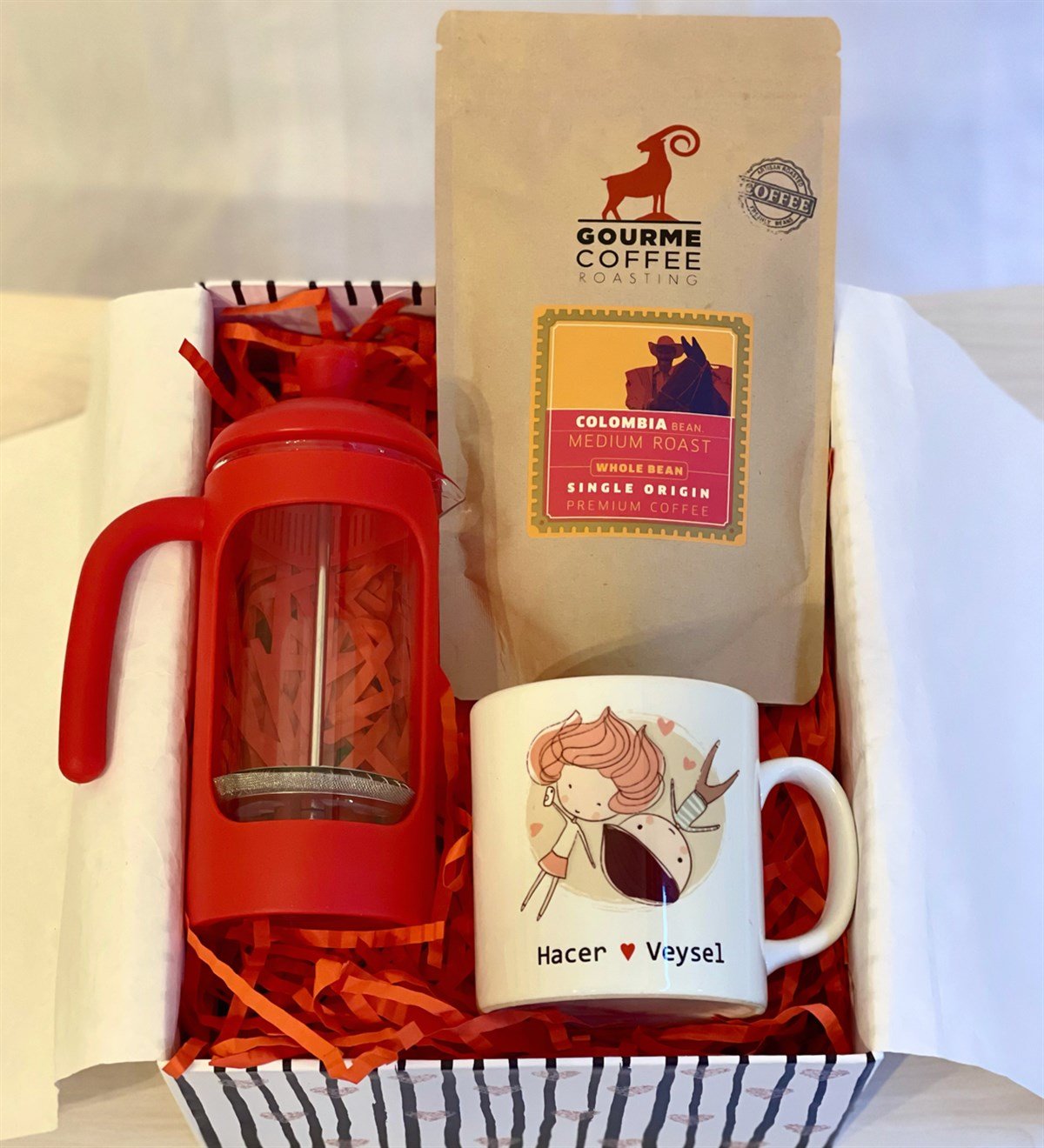 Kişiye Özel Ölümsüz Aşıklar French Press & Filtre Kahveli Sevgiliye Hediye SetiGiftmodaGmhs100185