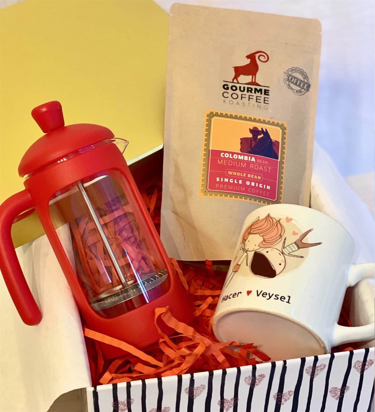 Kişiye Özel Ölümsüz Aşıklar French Press & Filtre Kahveli Sevgiliye Hediye SetiGiftmodaGmhs100185