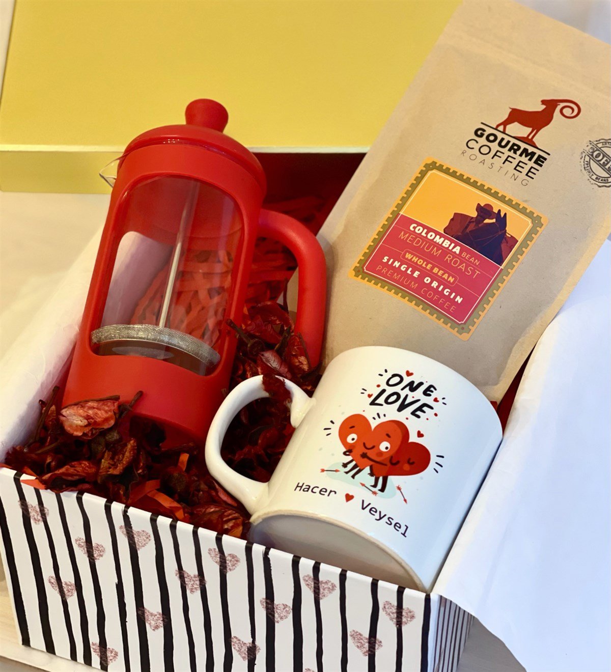 Kişiye Özel One Love French Press & Filtre Kahveli Sevgiliye Hediye SetiGiftmodaGmhs100184
