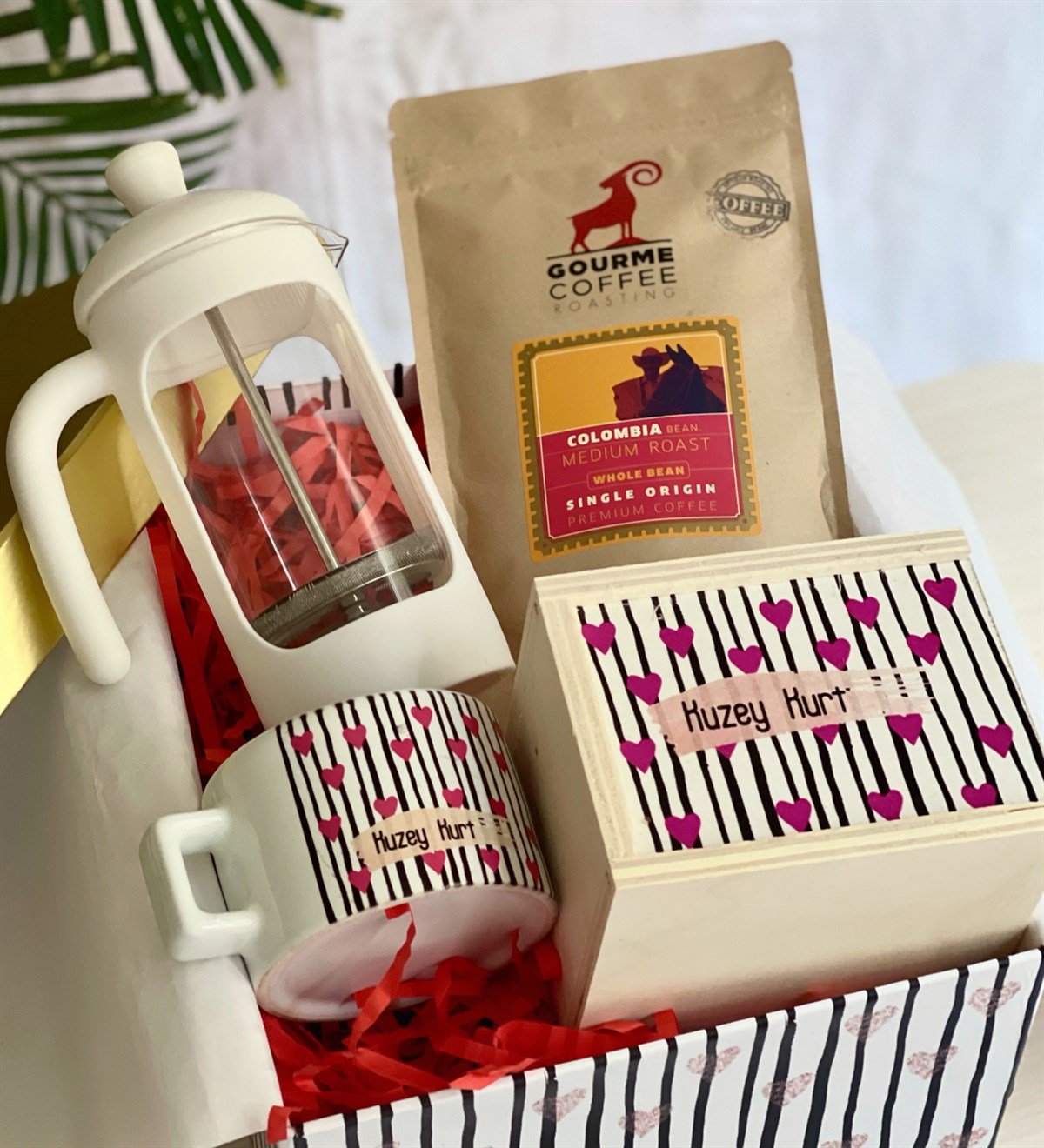 Kişiye Özel Pembe Işıltılı Kalp French Press & Filtre Kahveli Sevgiliye Hediye SetiGiftmodaGmhs100180