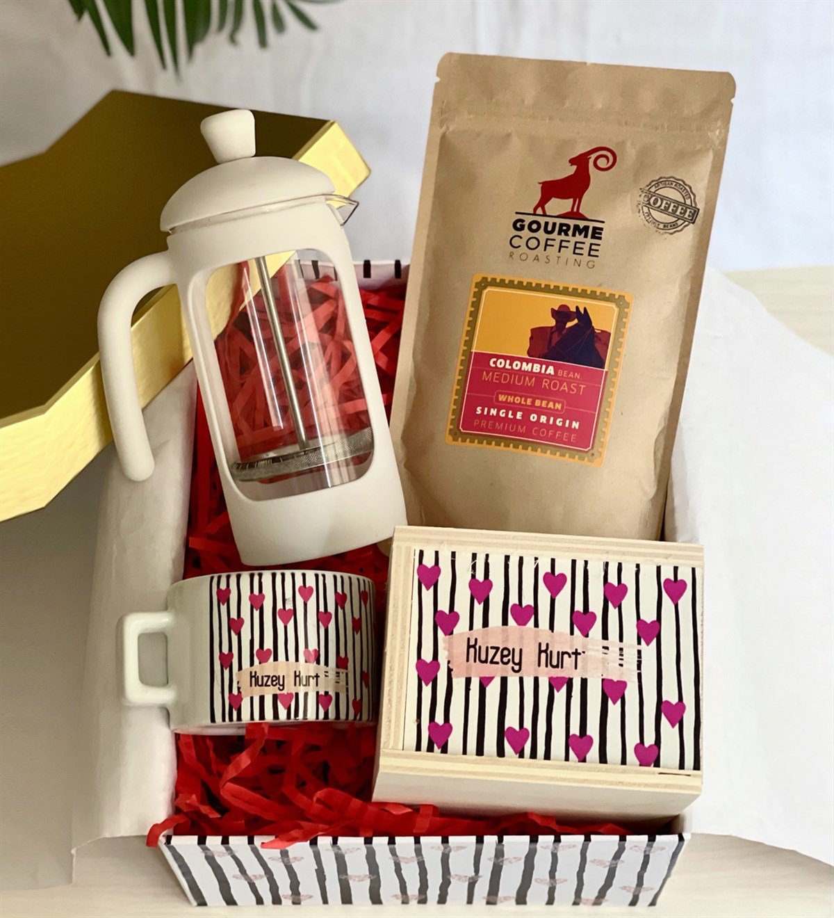 Kişiye Özel Pembe Işıltılı Kalp French Press & Filtre Kahveli Sevgiliye Hediye SetiGiftmodaGmhs100180