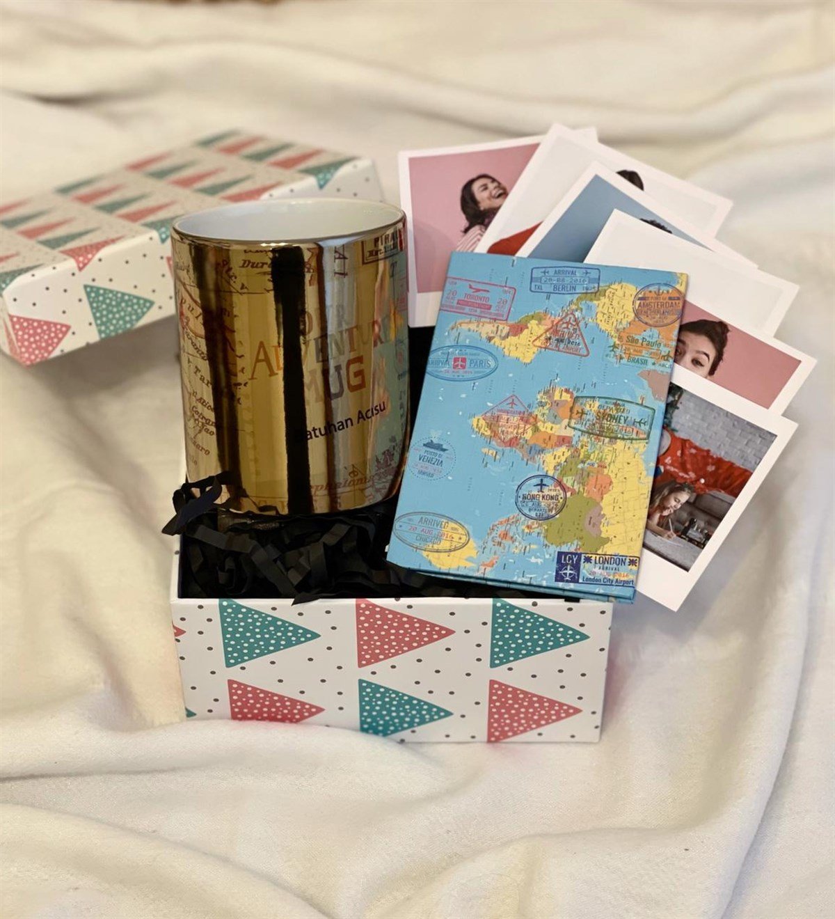 Kişiye Özel Travel Tasarımlı Mini Albüm Gold Kupa Mini Hediye SetiGiftmodaGmhs100384