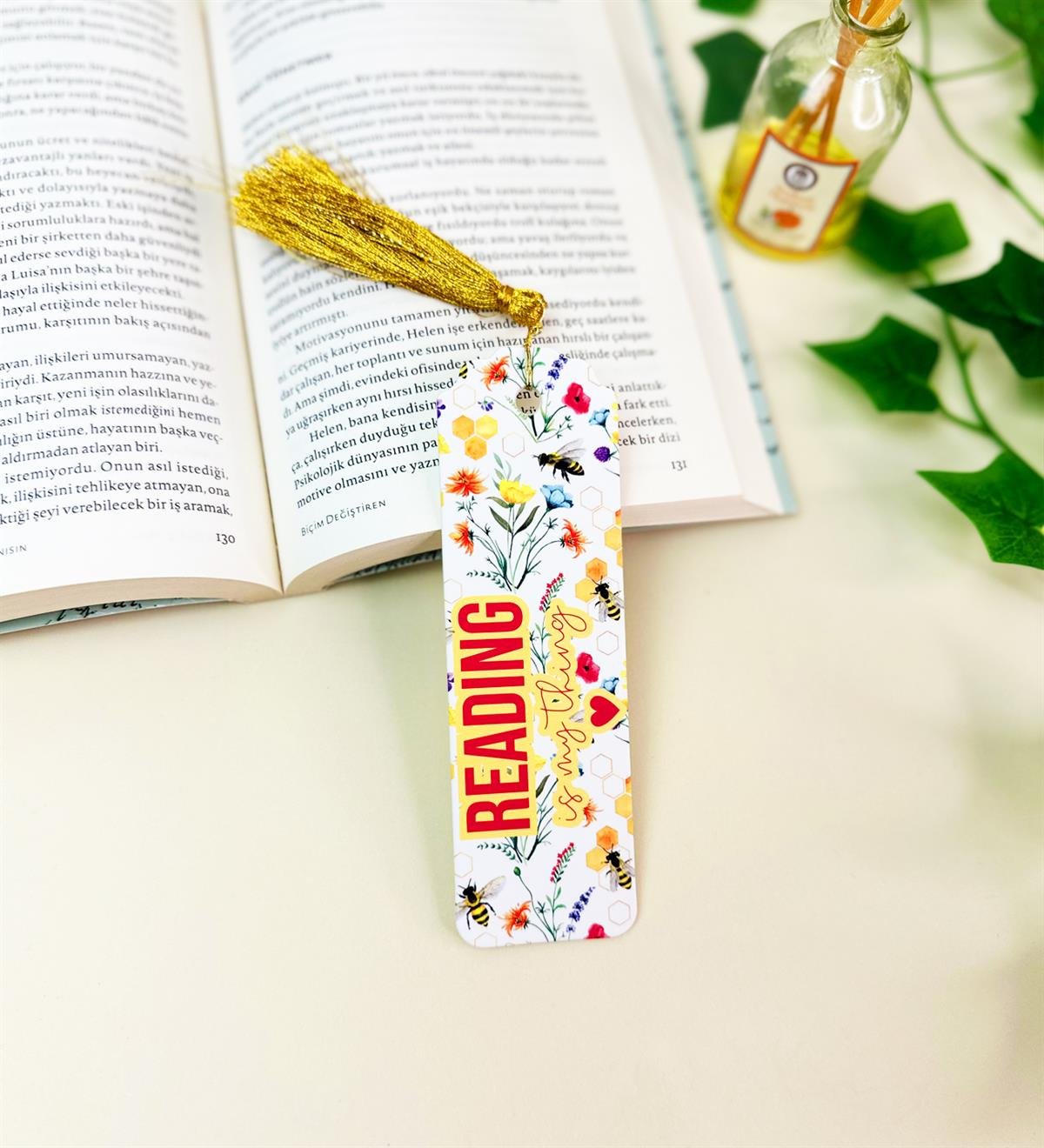 Püsküllü Kitap AyracıgiftmodaBAM-1011