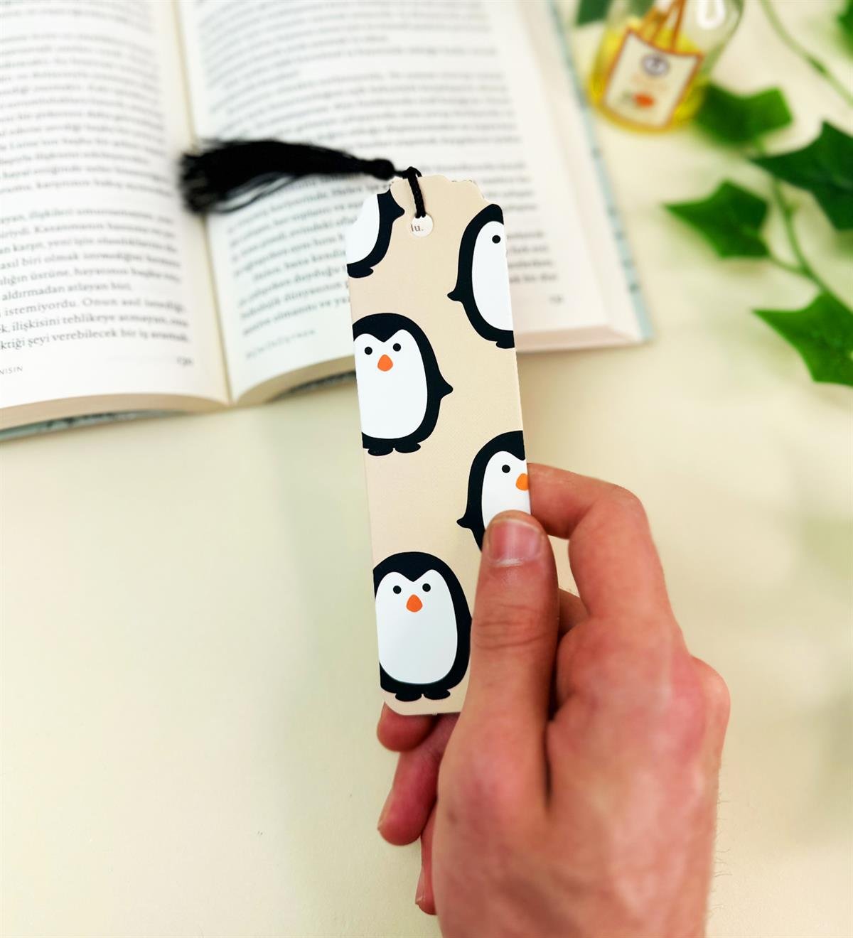 Püsküllü Kitap AyracıgiftmodaBAM-1011