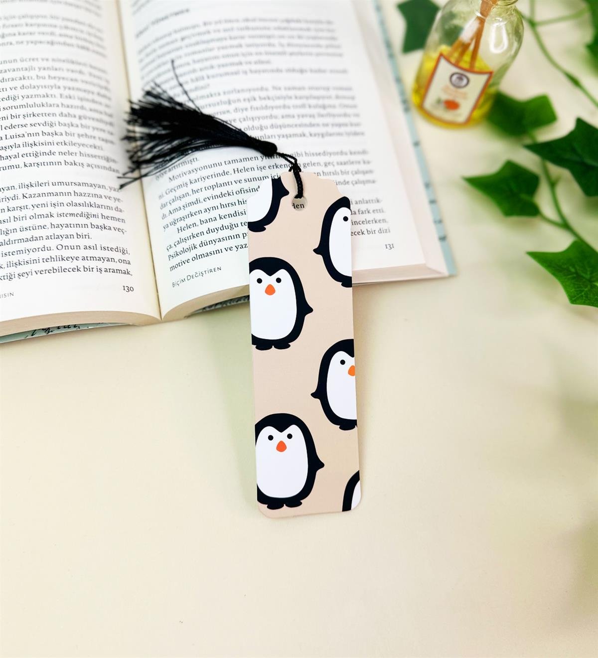 Püsküllü Kitap AyracıgiftmodaBAM-1011