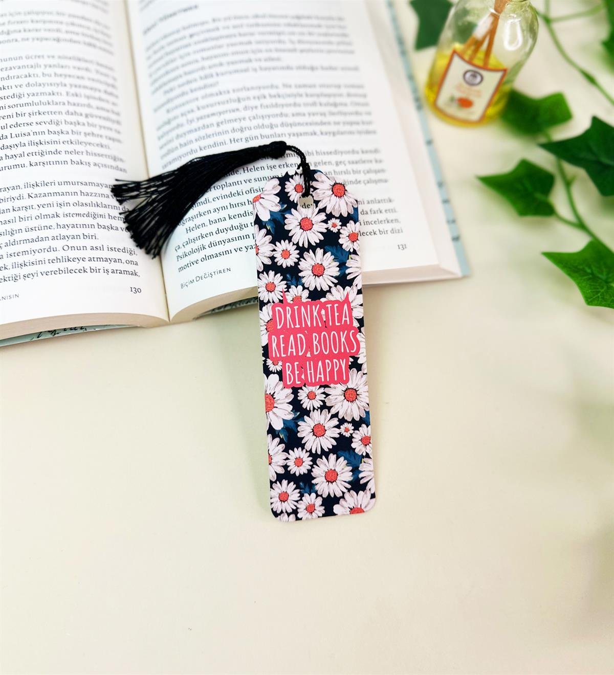 Püsküllü Kitap AyracıgiftmodaBAM-1011