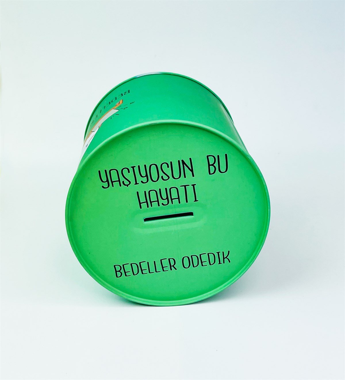 Yaşıyosun Bu Hayatı Tasarımlı Büyük Boy Mat Metal KumbaragiftmodaGmkbr00007