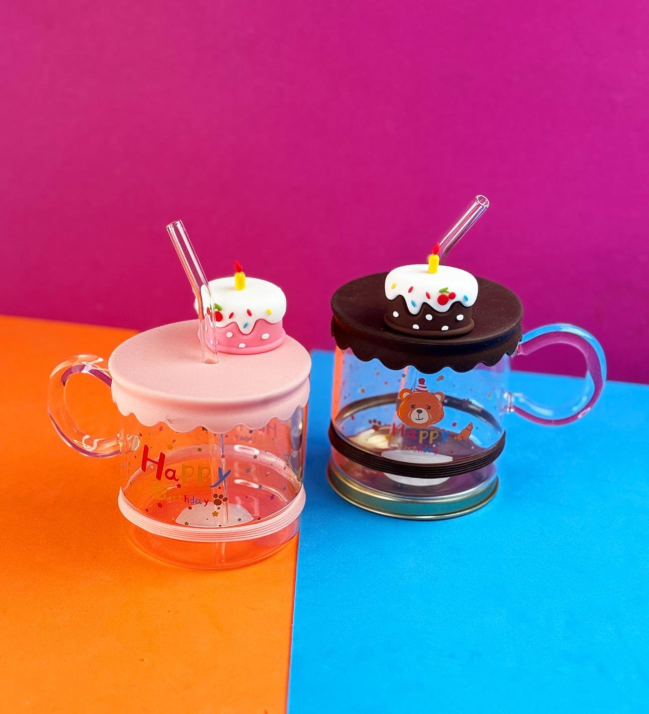 Happy Tasarımlı Silikon Kapaklı Pipetli Cam KupagiftmodaBM-1626 