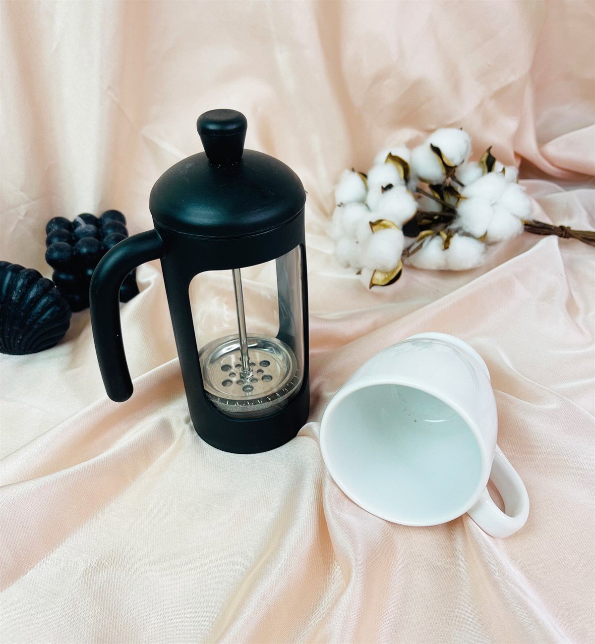 Beyaz Renk Filtre Kahve Fincanı Ve French Press SetgiftmodaGmhs101429