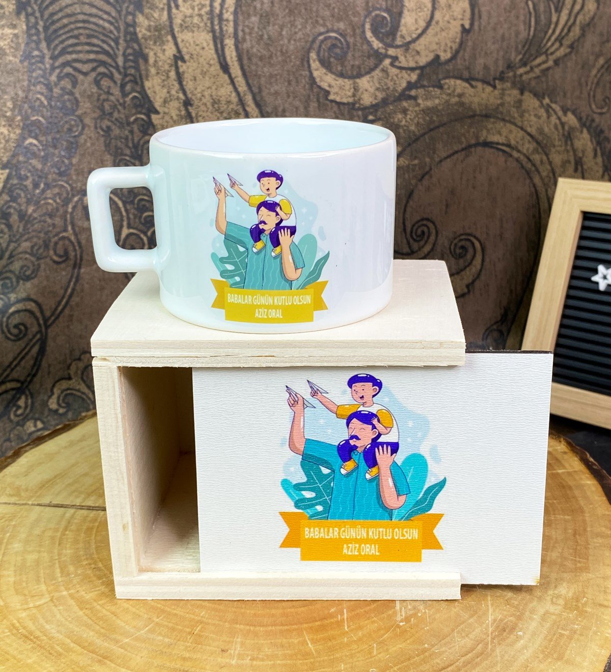 Kişiye Özel Babalar Günün Kutlu Olsun Tasarımlı Kutulu KupagiftmodaGmkp100600