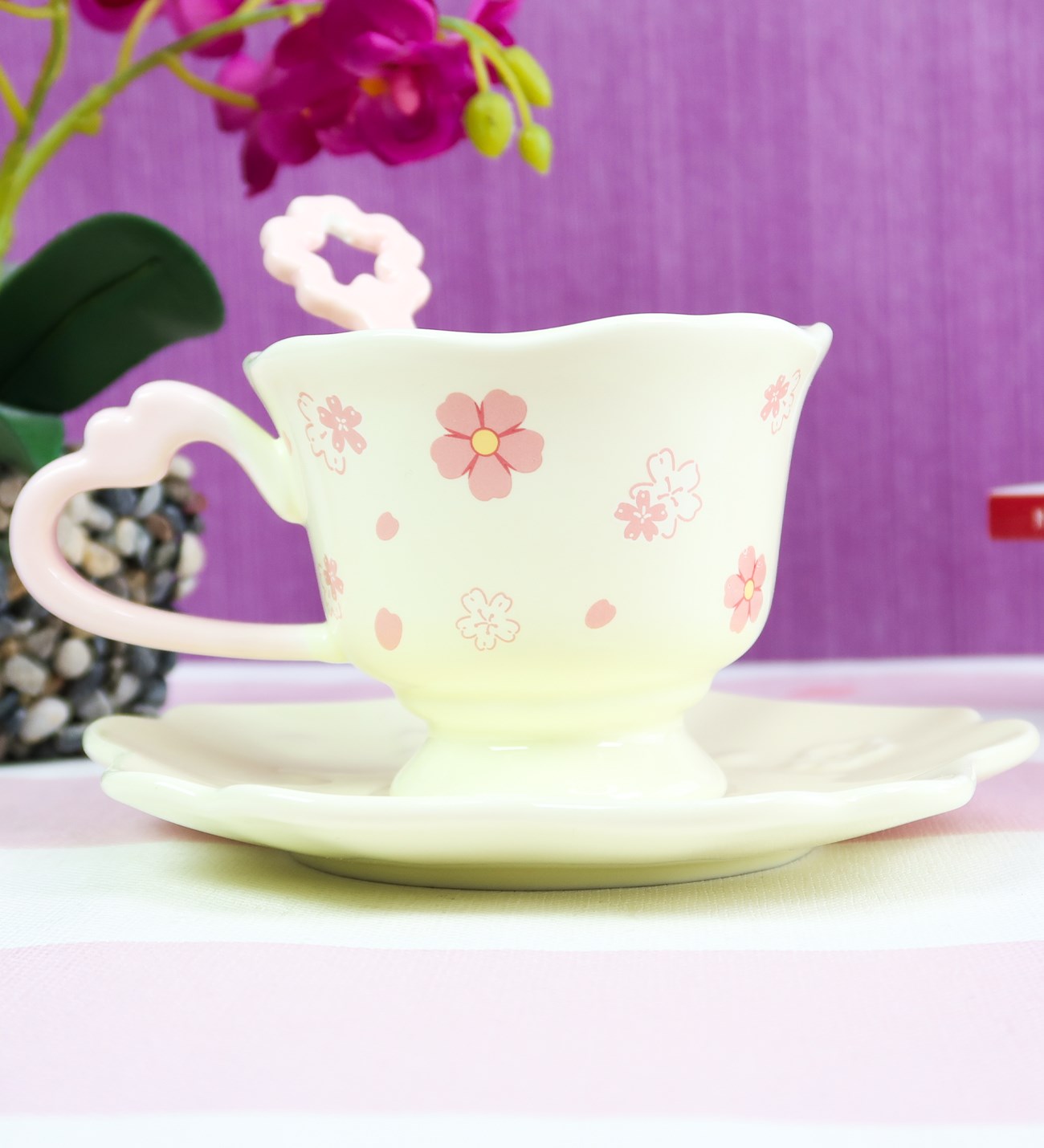 Dekoratif Renkli Kahve Kupası BM-2328giftmodaBM-2328
