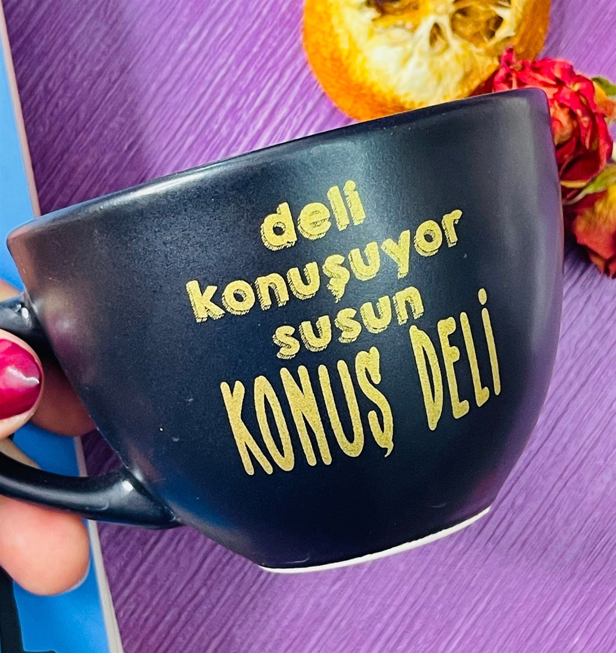 Deli Konuşuyor Konuş Deli Gold Yazı Tasarımlı 6 Cm Kupa BardakgiftmodaGmkp100253