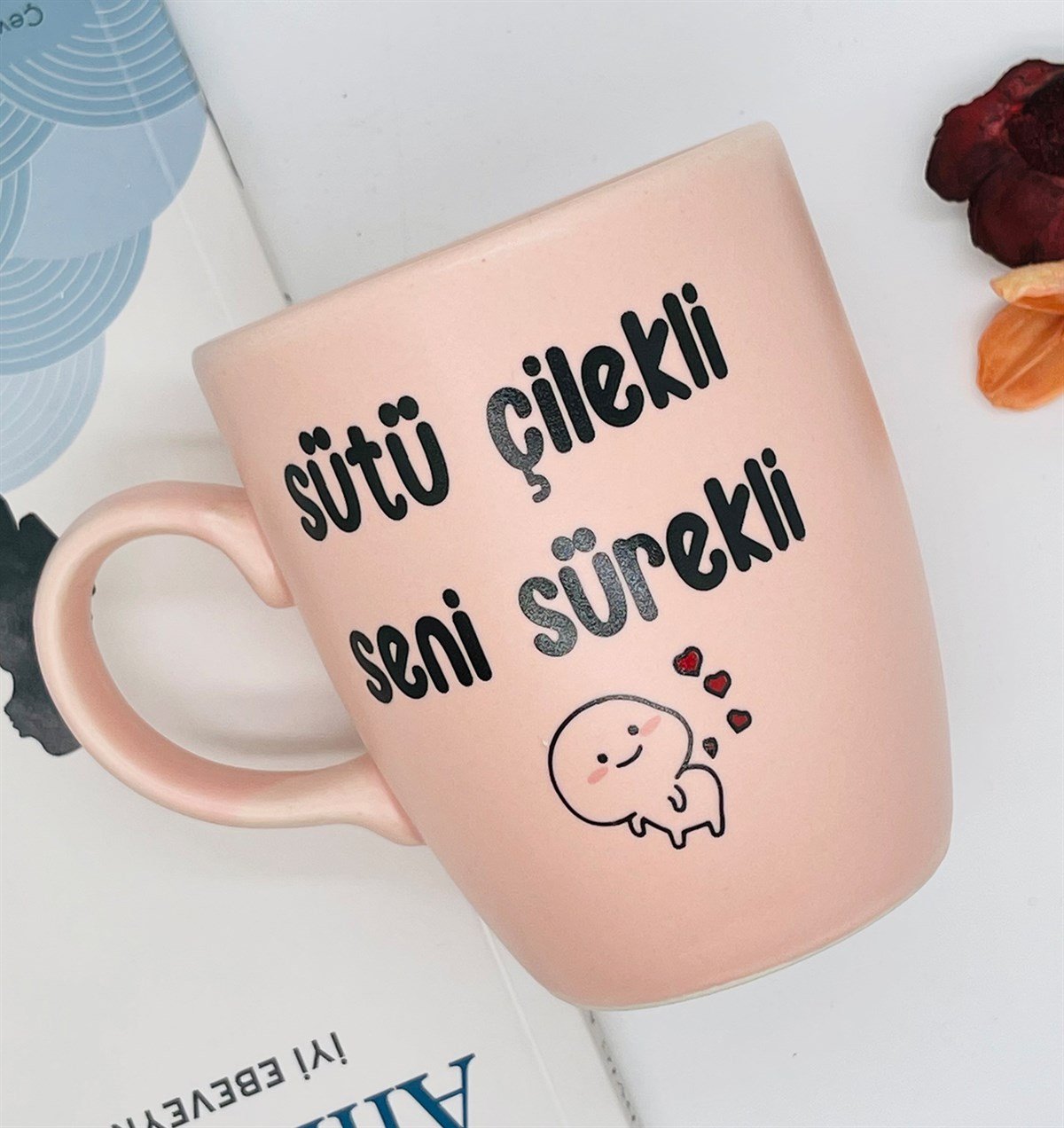 Sütü Çilekli Seni Sürekli Tasarımlı 9 Cm Kupa BardakgiftmodaGmkp100238