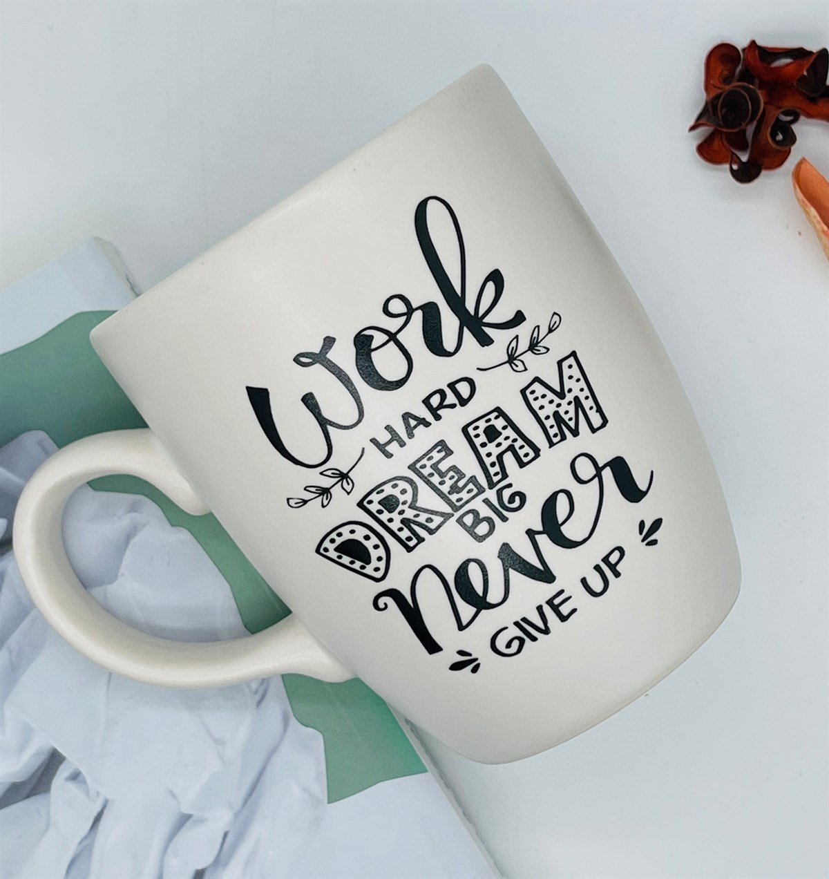 Work Hard Dream Tasarımlı 9 Cm Kupa BardakgiftmodaGmkp100243