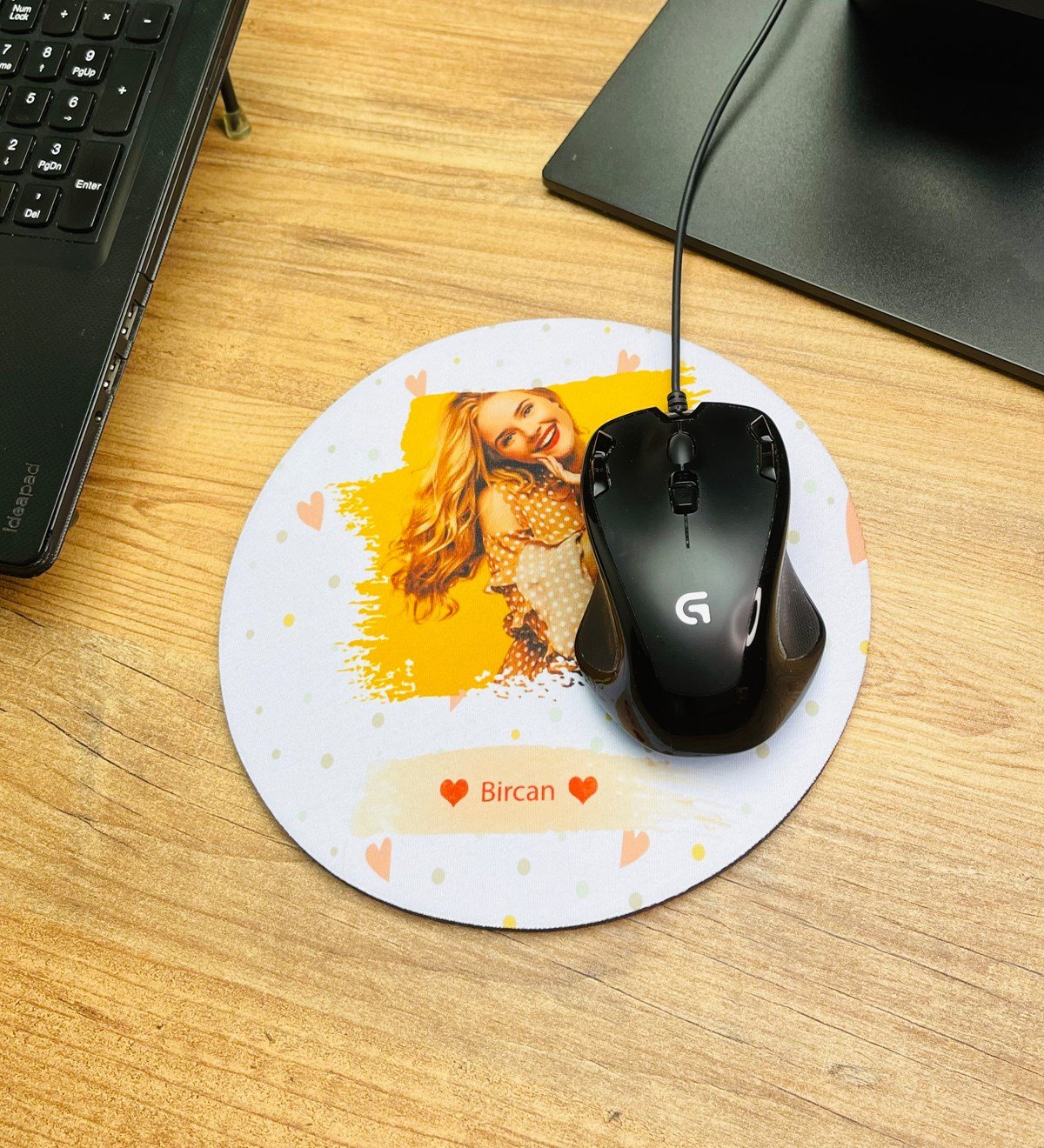 Kişiye Özel Fotoğraflı Oval Mouse Pad	giftmodaGmms000013