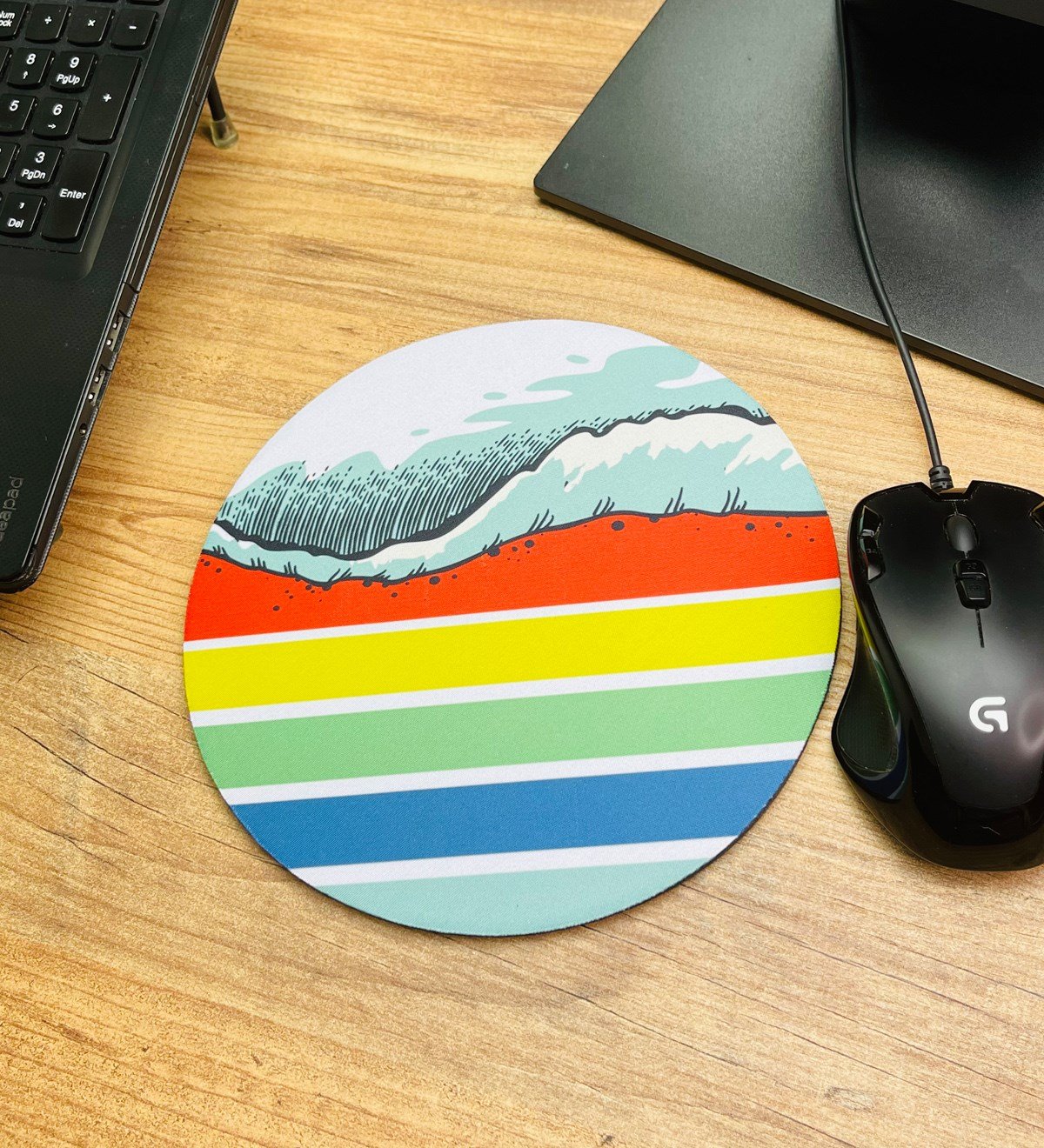 Retro Dalga Tasarımlı Oval Mouse Pad	giftmodaGmms000010