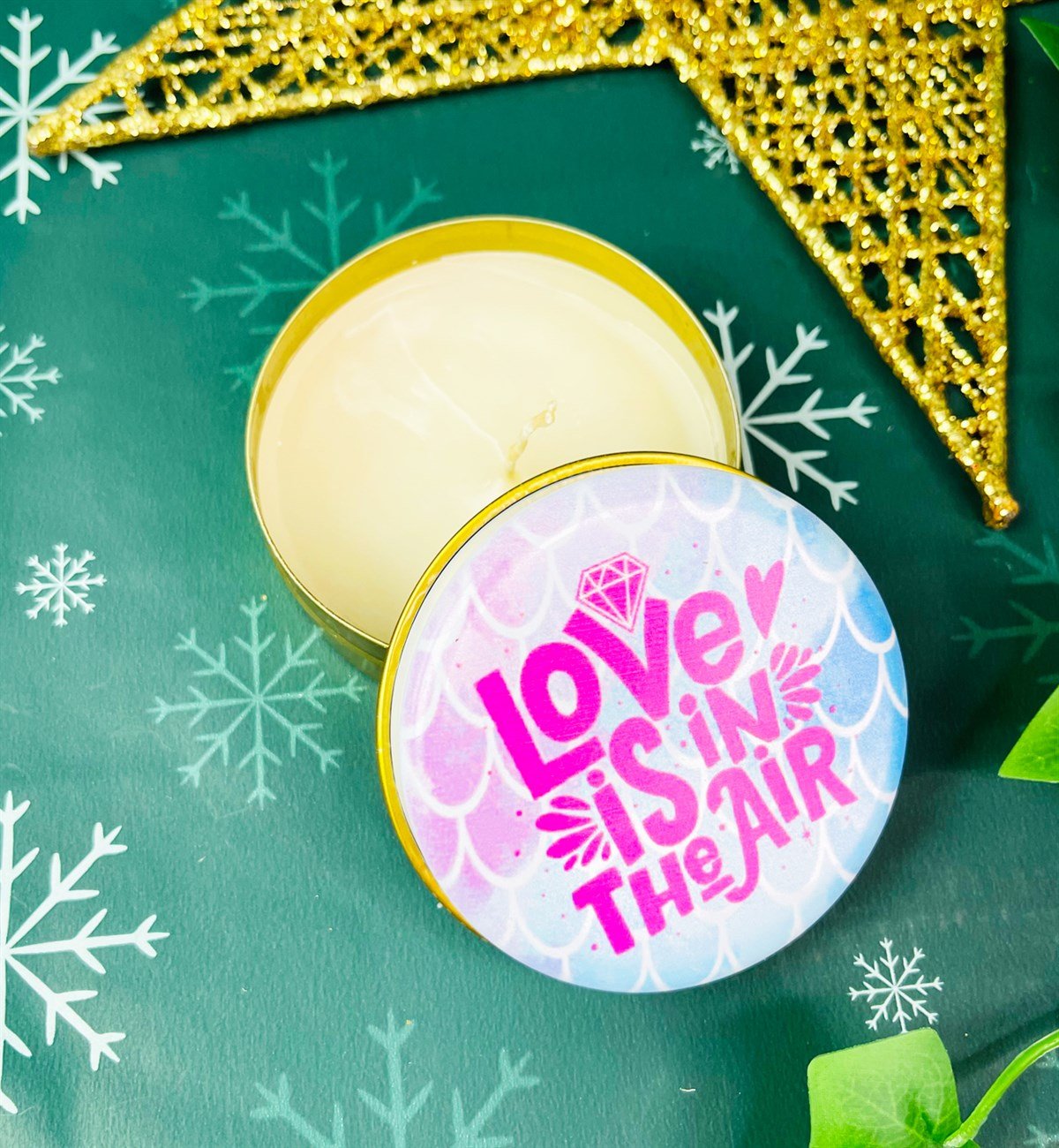 Aşk Havadadır Tasarımlı Kokulu Teneke MumgiftmodaGmmum0030